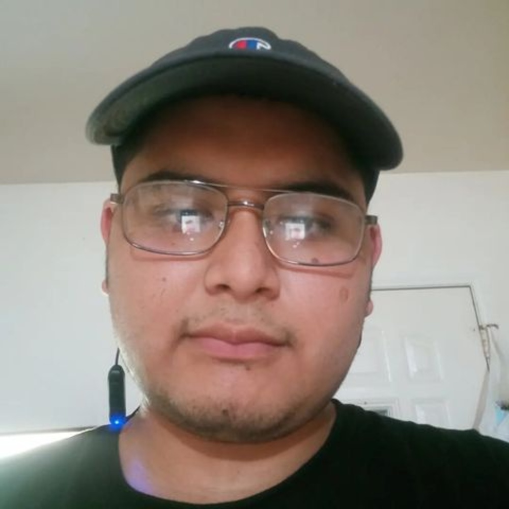 Meet your Posher, Carlos